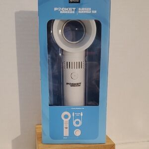 Pocket Breeze Bladeless Handheld Fan